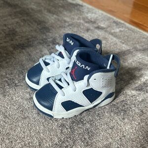 Toddler jordan 6 Retros